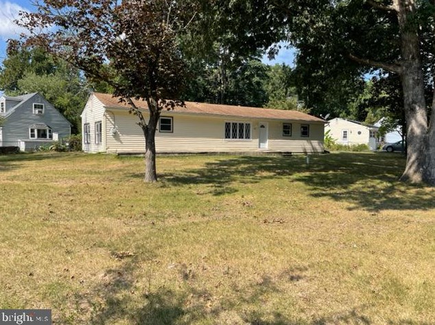 4137 Anna Dr, Elm, NJ 08037-1016