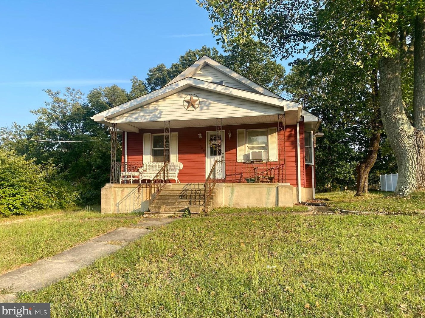200 11th St, Elm, NJ 08037-8464
