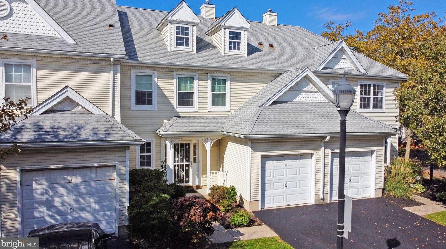 31 Anchorage Ct, Atlantic City, NJ 08401