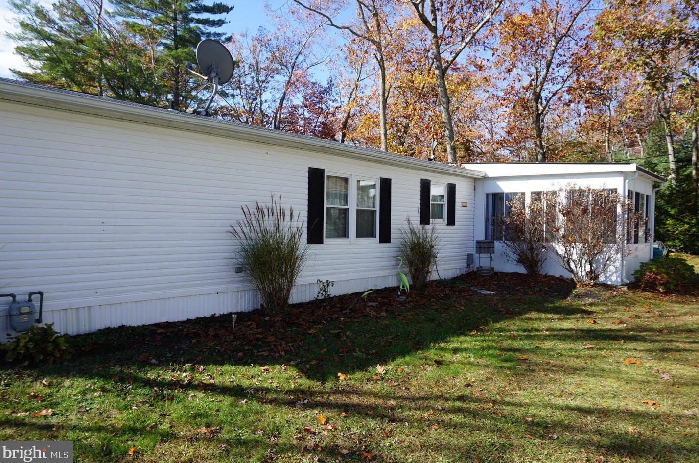 15 Cardinal Dr, Egg Harbor, NJ 08215-4277