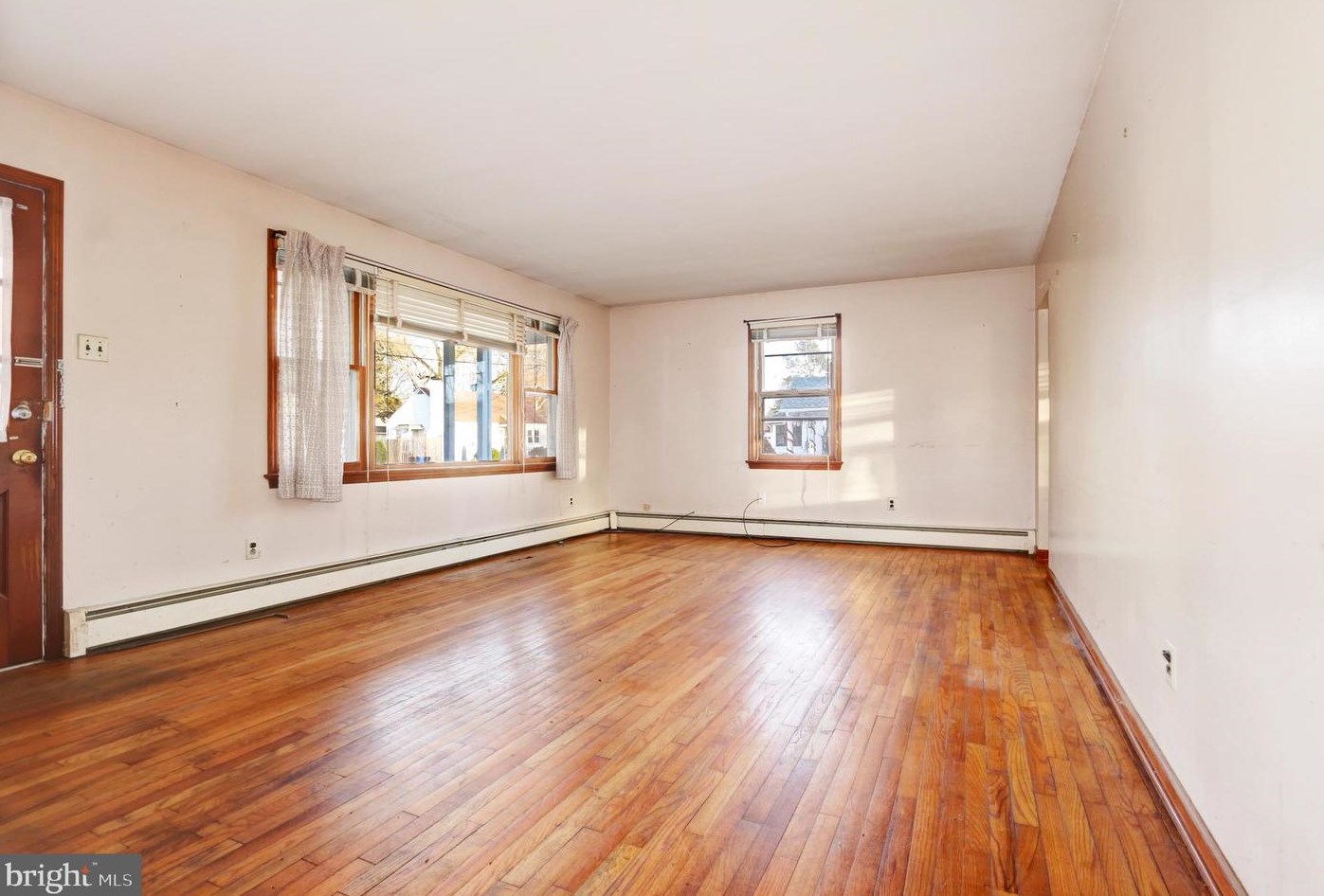 526 Spruce Ave, Northfield, NJ 08225