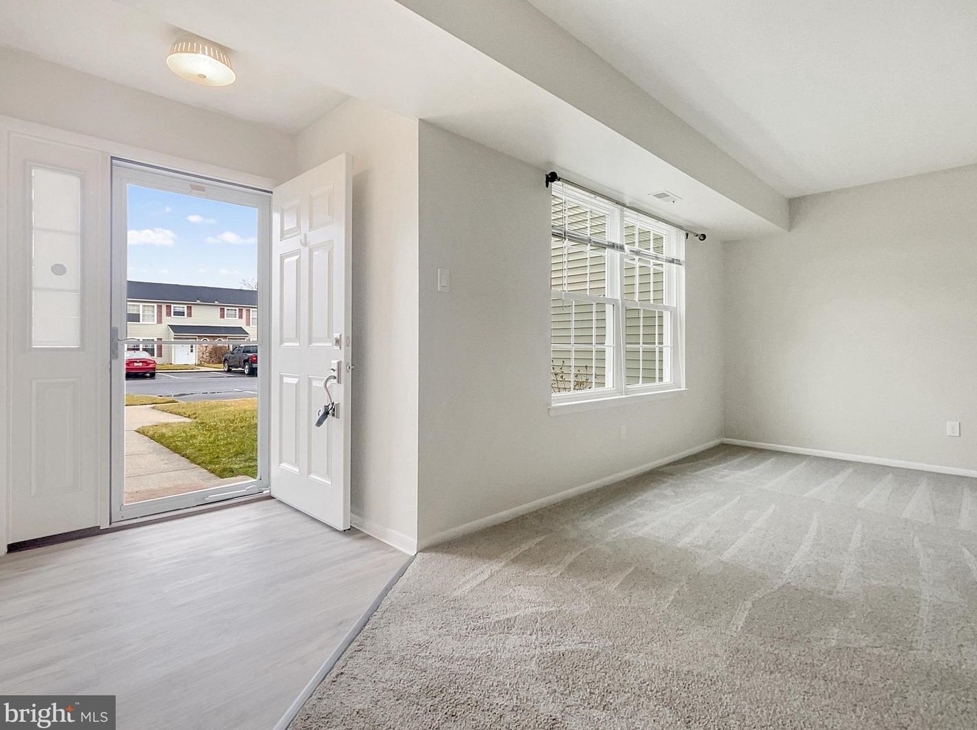 139 London Ct, Egg Harbor Township, NJ 08234-4433