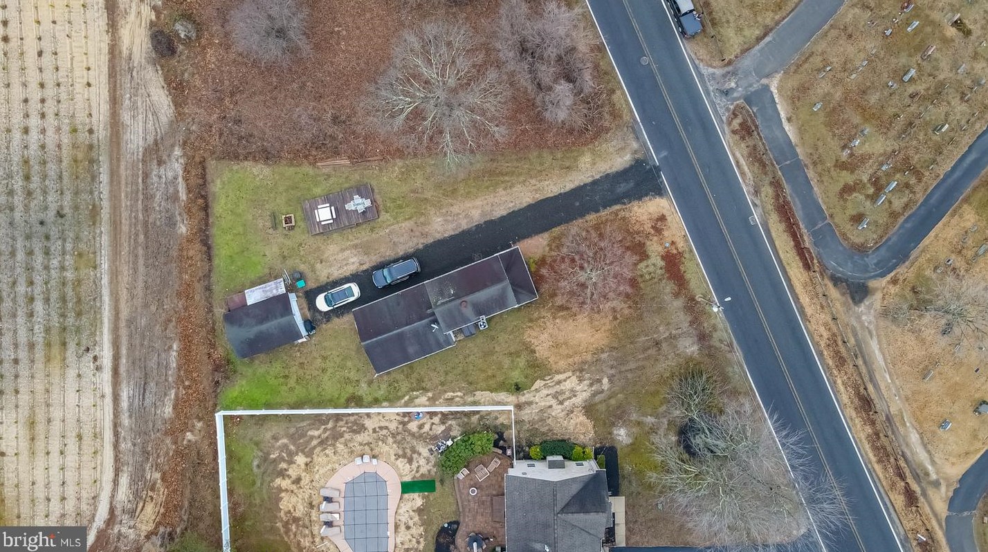 72 Chew Rd, Elm NJ  08037-3349 exterior