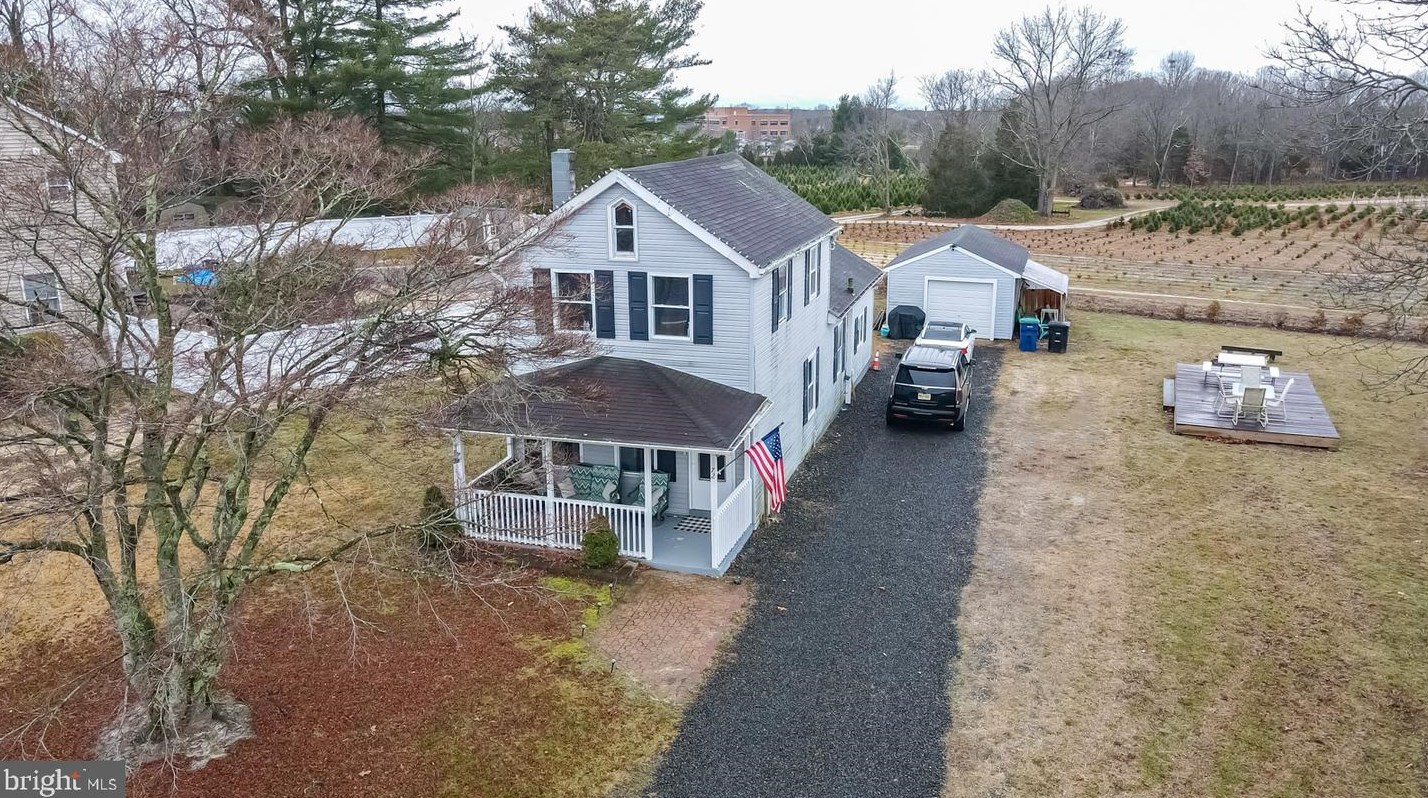 72 Chew Rd, Elm NJ  08037-3349 exterior