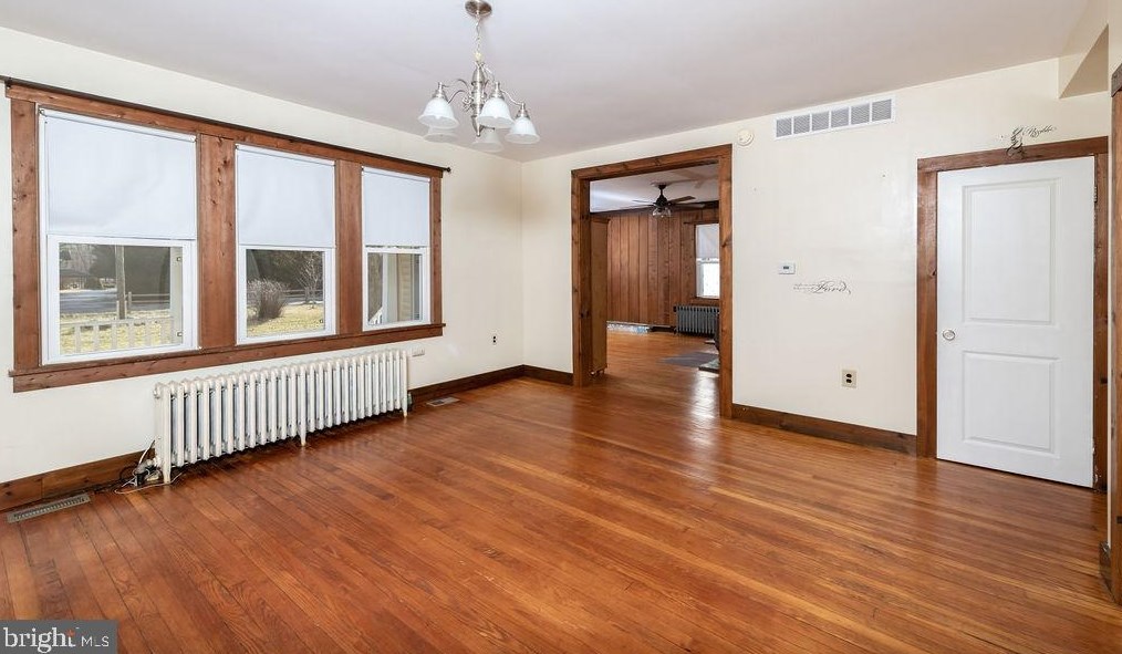 3434 Nesco Rd, Elm, NJ 08037