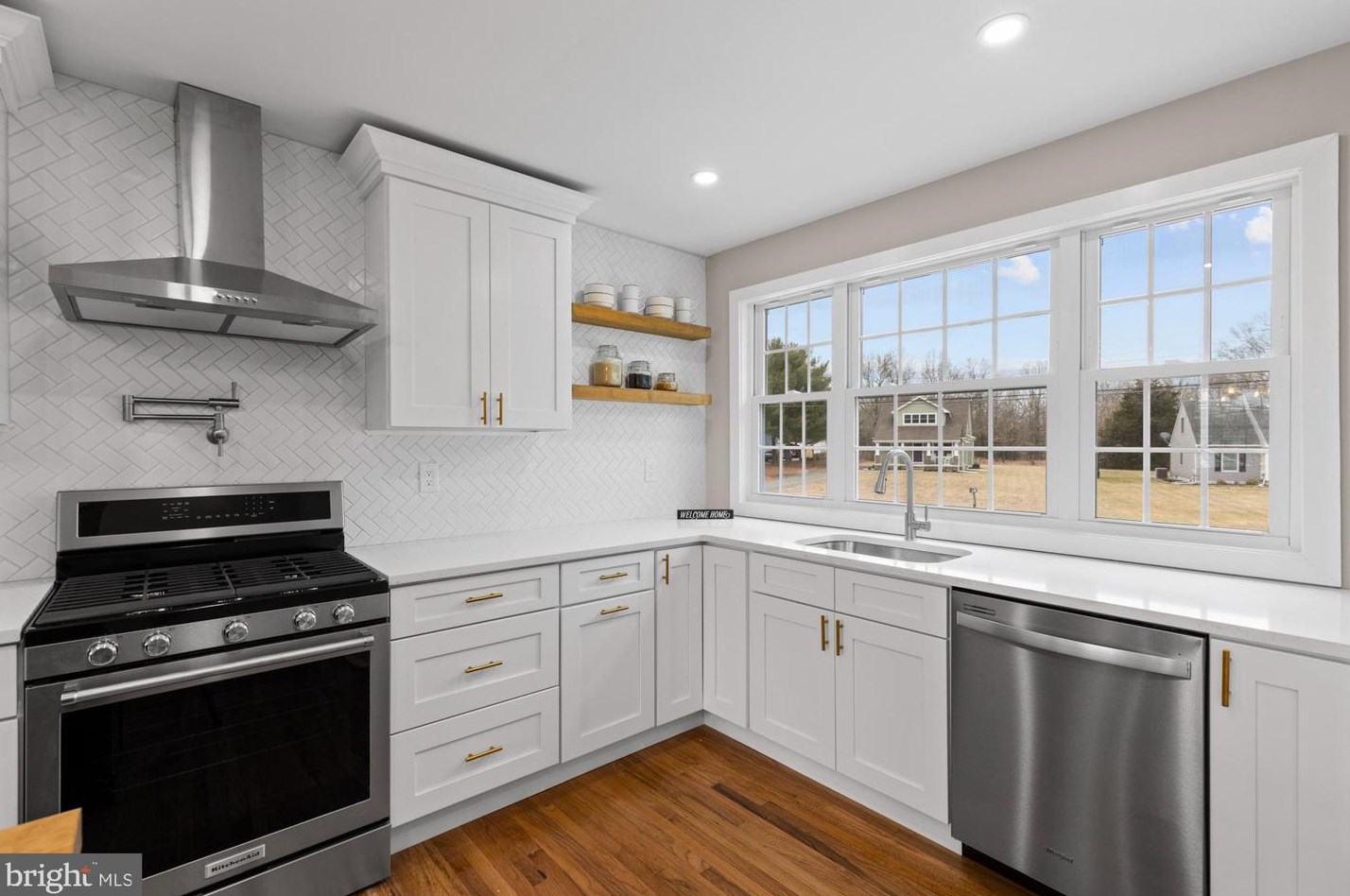 711 Chew Rd, Elm NJ  08037-3110 exterior