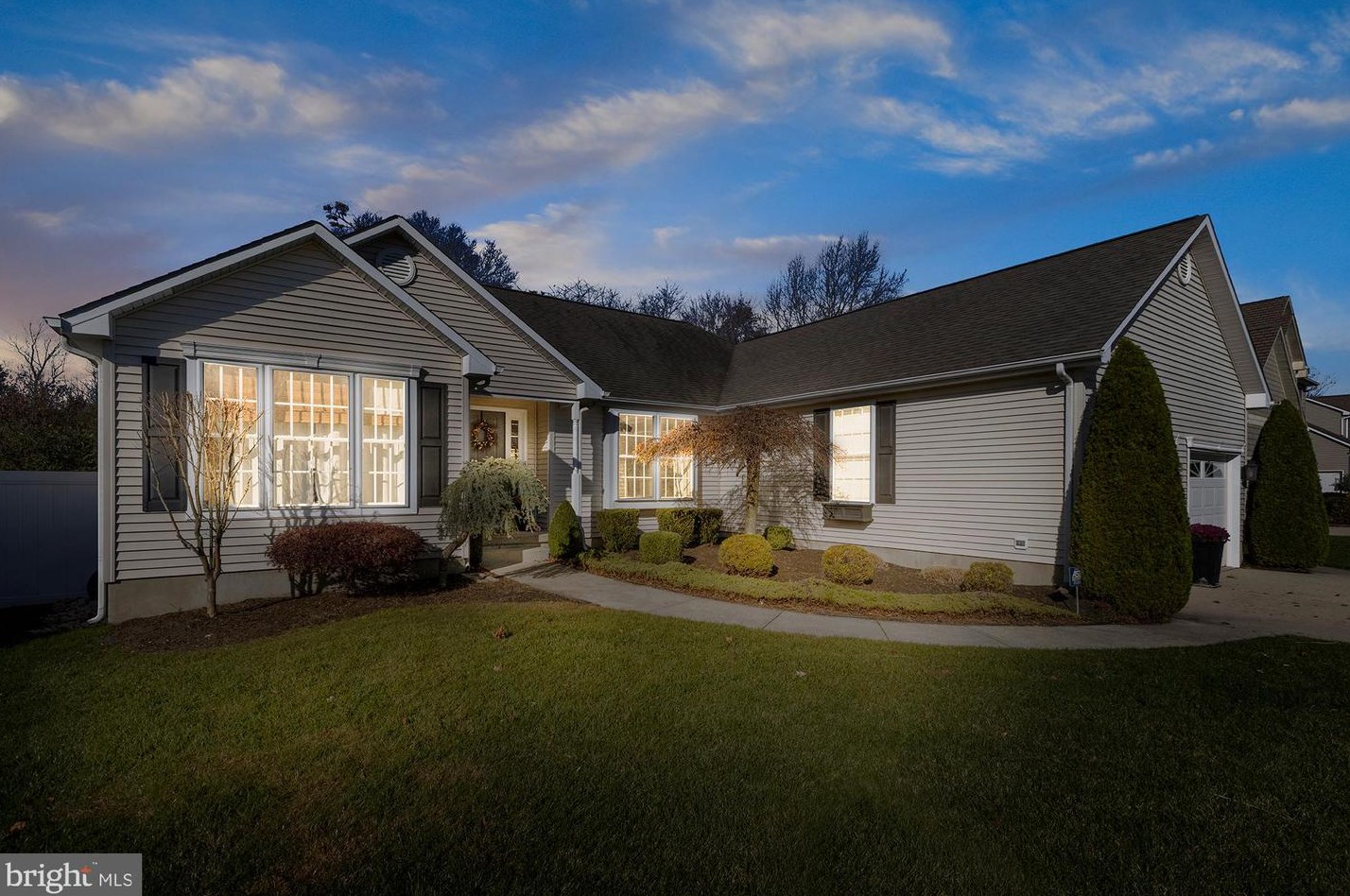 57 Samuel Dr, Elm, NJ 08037-1488