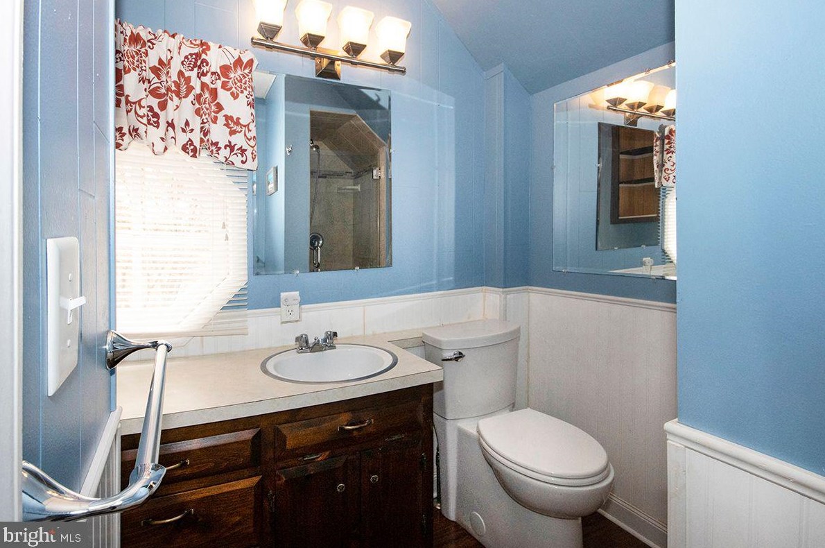 339 Central Ave, Elm NJ  08037-1636 exterior