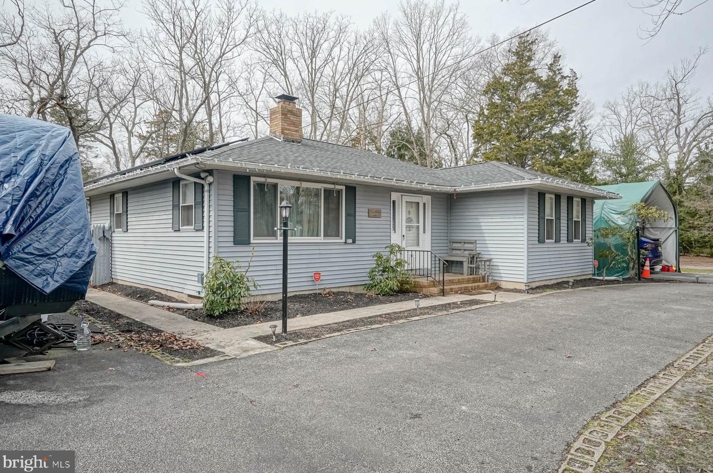 511 Locust St, Elm, NJ 08037-3751