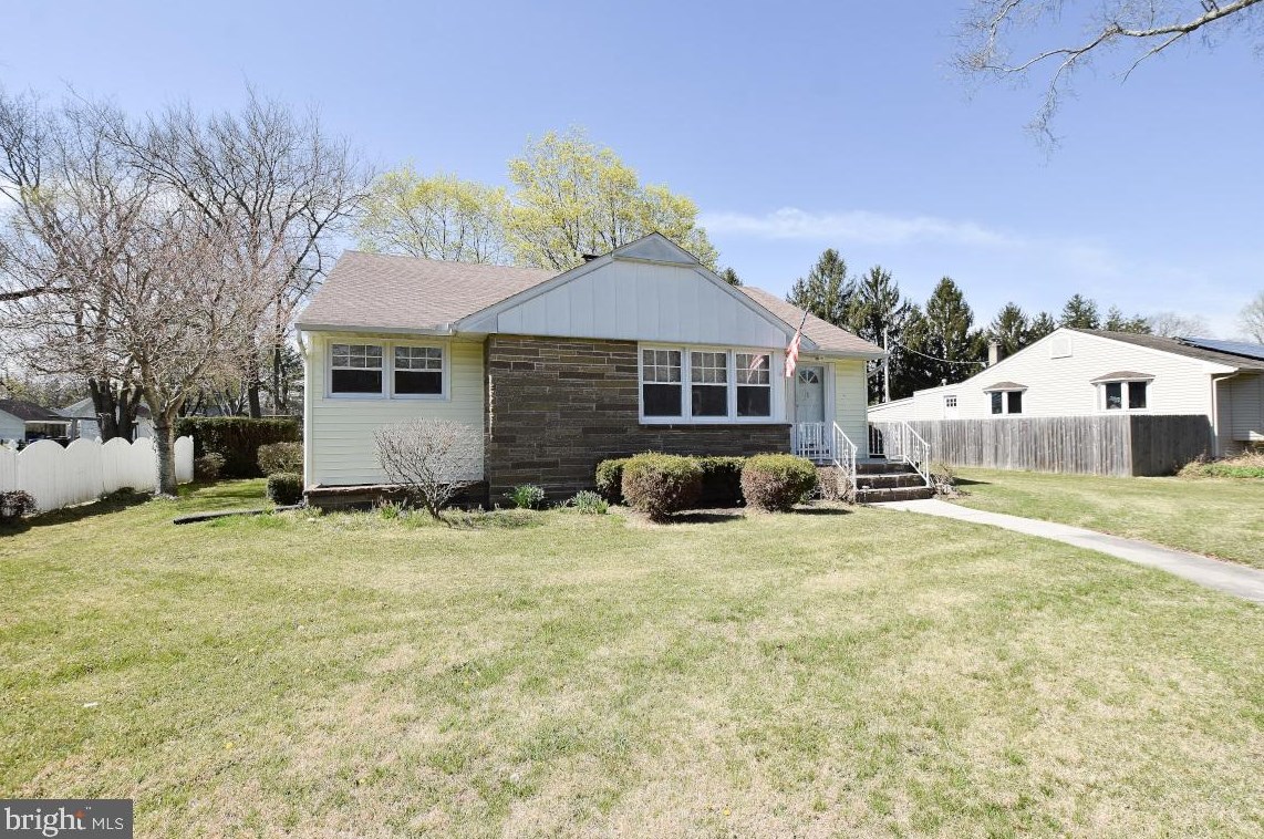 415 San Francisco Ave, Egg Harbor, NJ 08215-2626