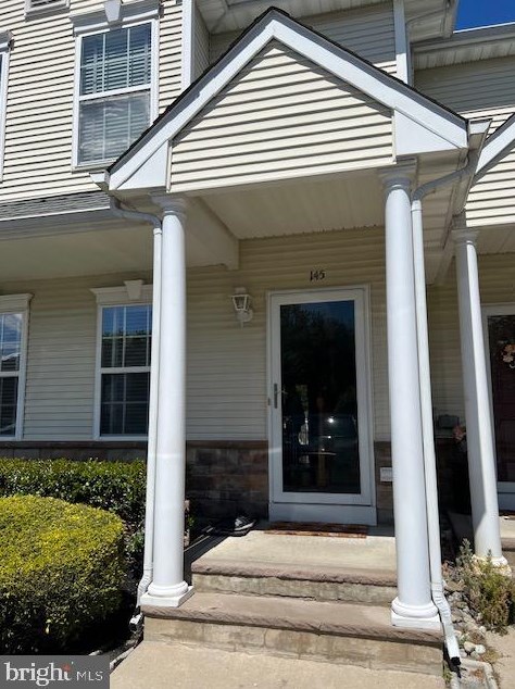 145 Yorktown Blvd, Elm, NJ 08037-2104