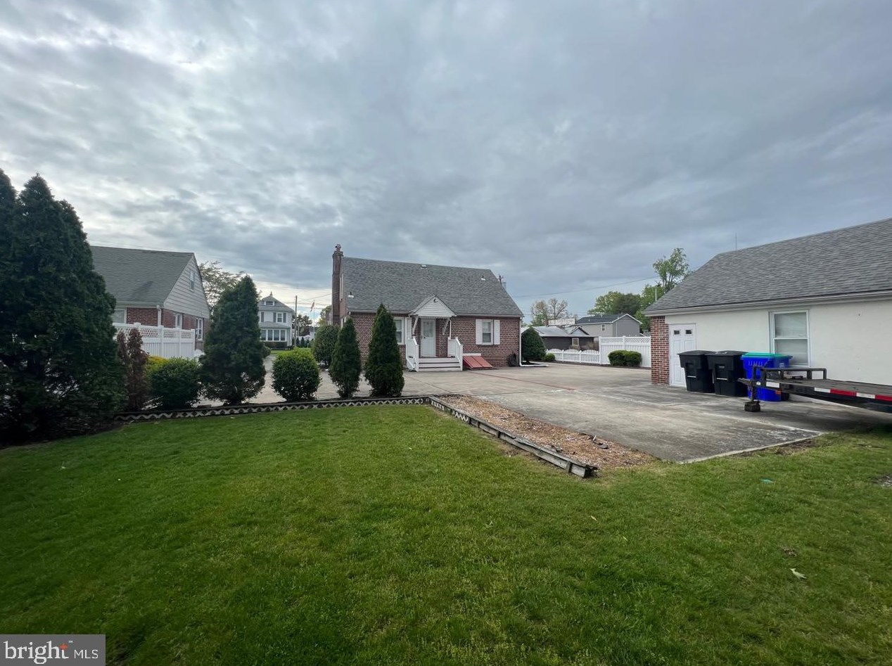 326 Orchard St, Elm NJ  08037-1957 exterior