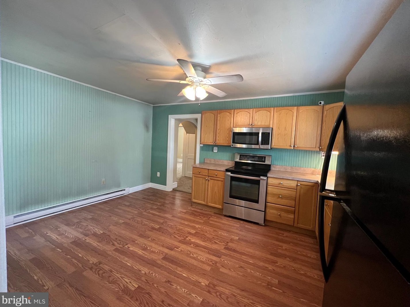 1719 12th St, Elm NJ  08037-9112 exterior