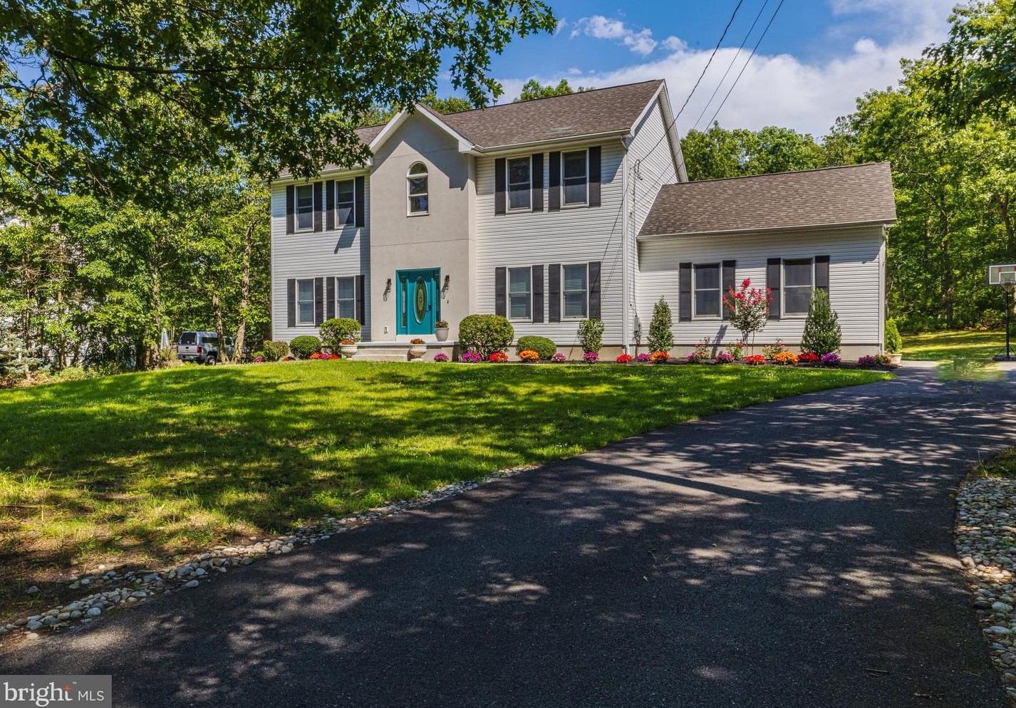 1475 Elwood Rd, Elm, NJ 08037-4406