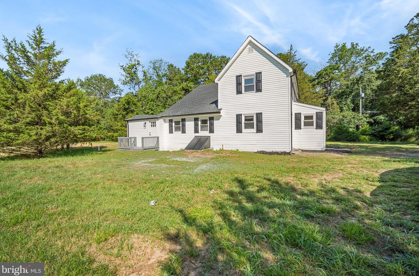 246 11th St, Elm, NJ 08037-8464