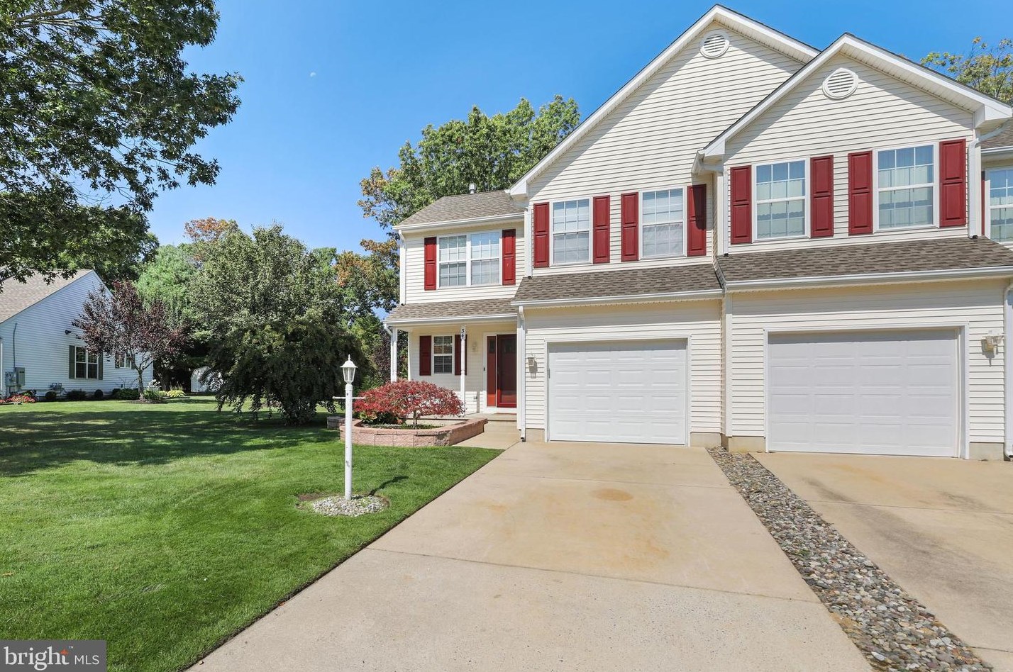 34 Kay Dr, Elm, NJ 08037-1203