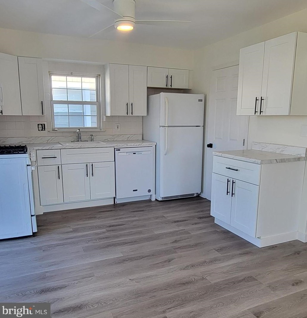301 35th St #a, Brigantine City, NJ 08203