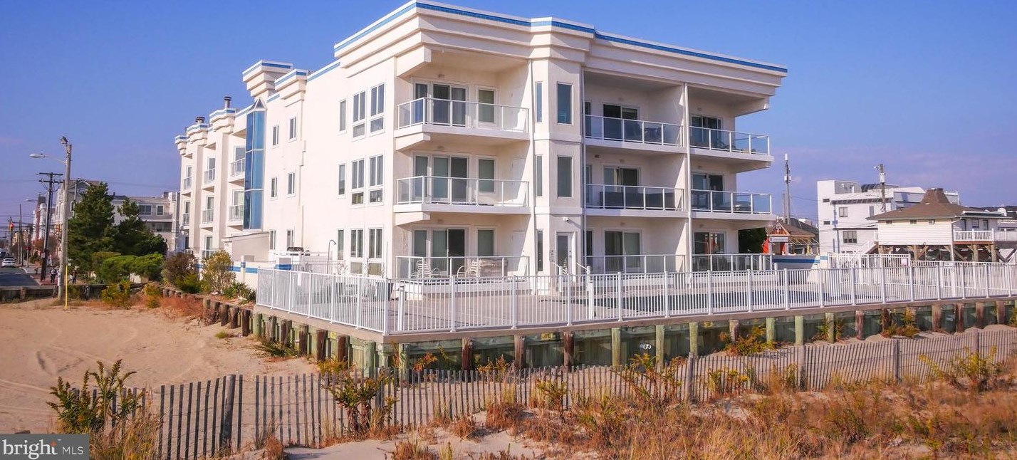 9220 Atlantic Ave #203, Atlantic City, NJ 08402