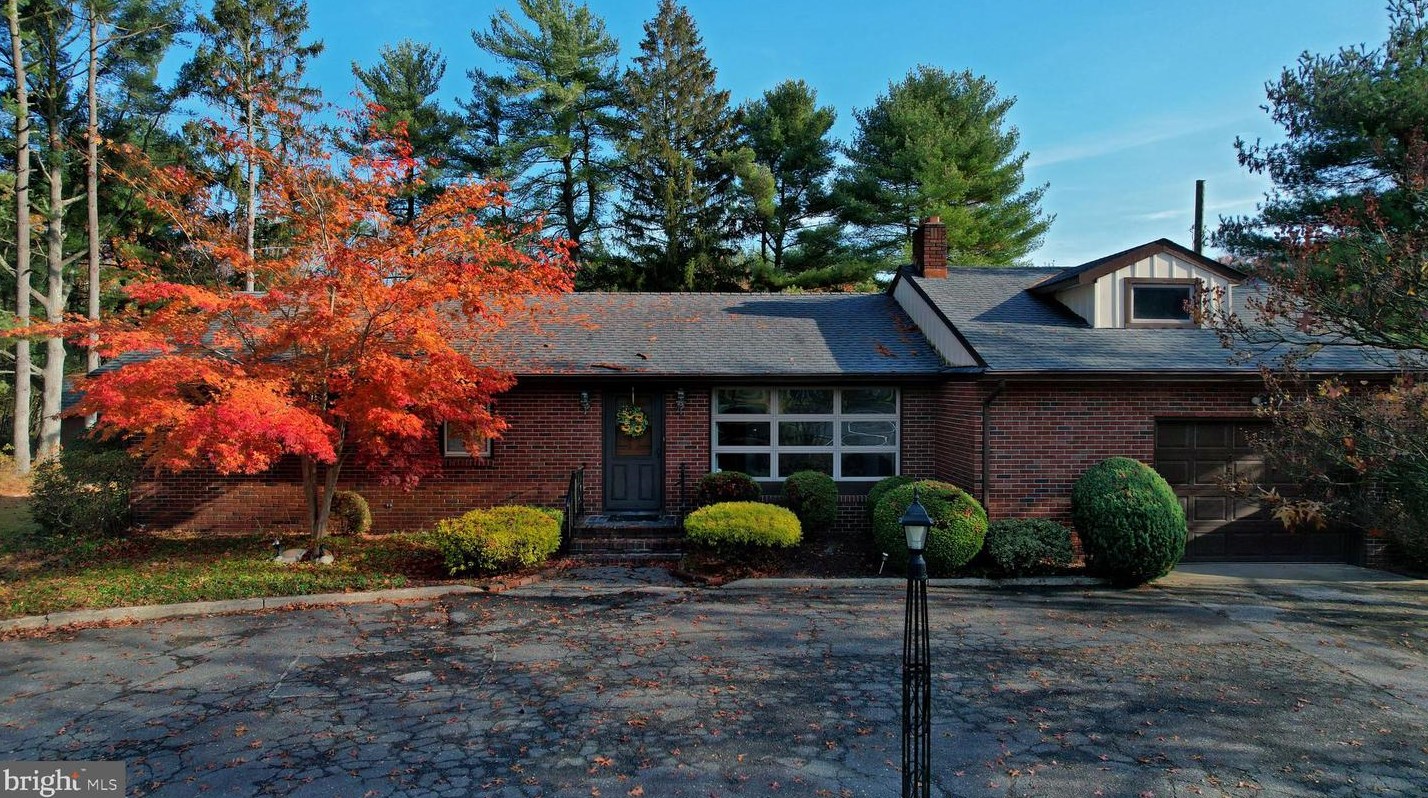 625 N White Horse Pike, Elm, NJ 08037