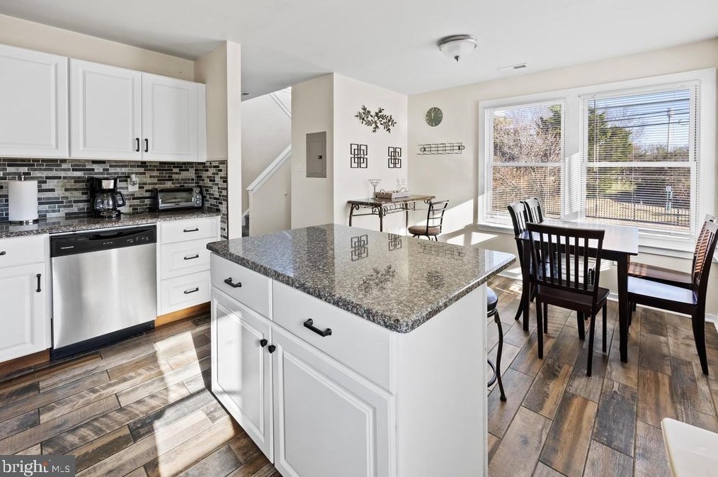 300 N Massachusetts Ave, Atlantic City, NJ 08401