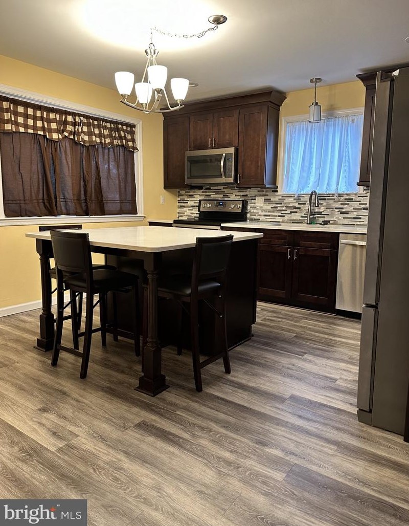 17 Toni Lynn Ct, Elm, NJ 08037