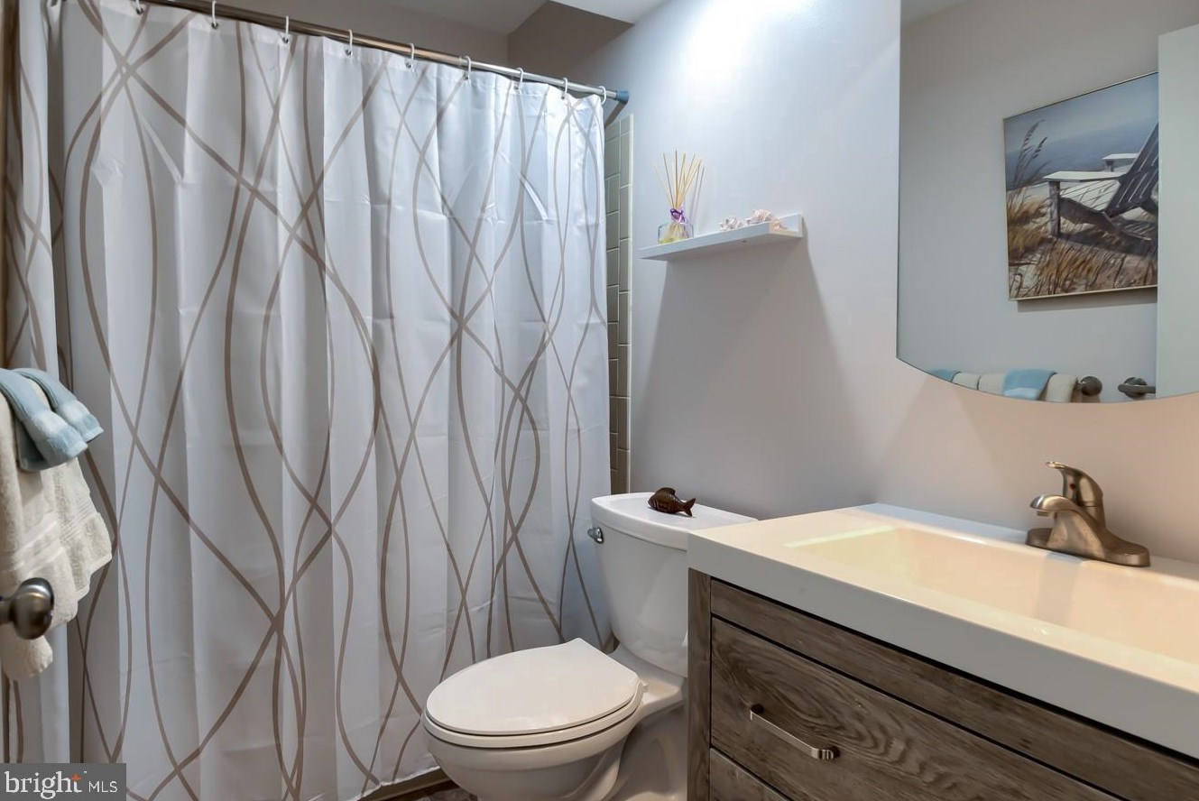 178 39 St, Brigantine City NJ 08203-3302 exterior