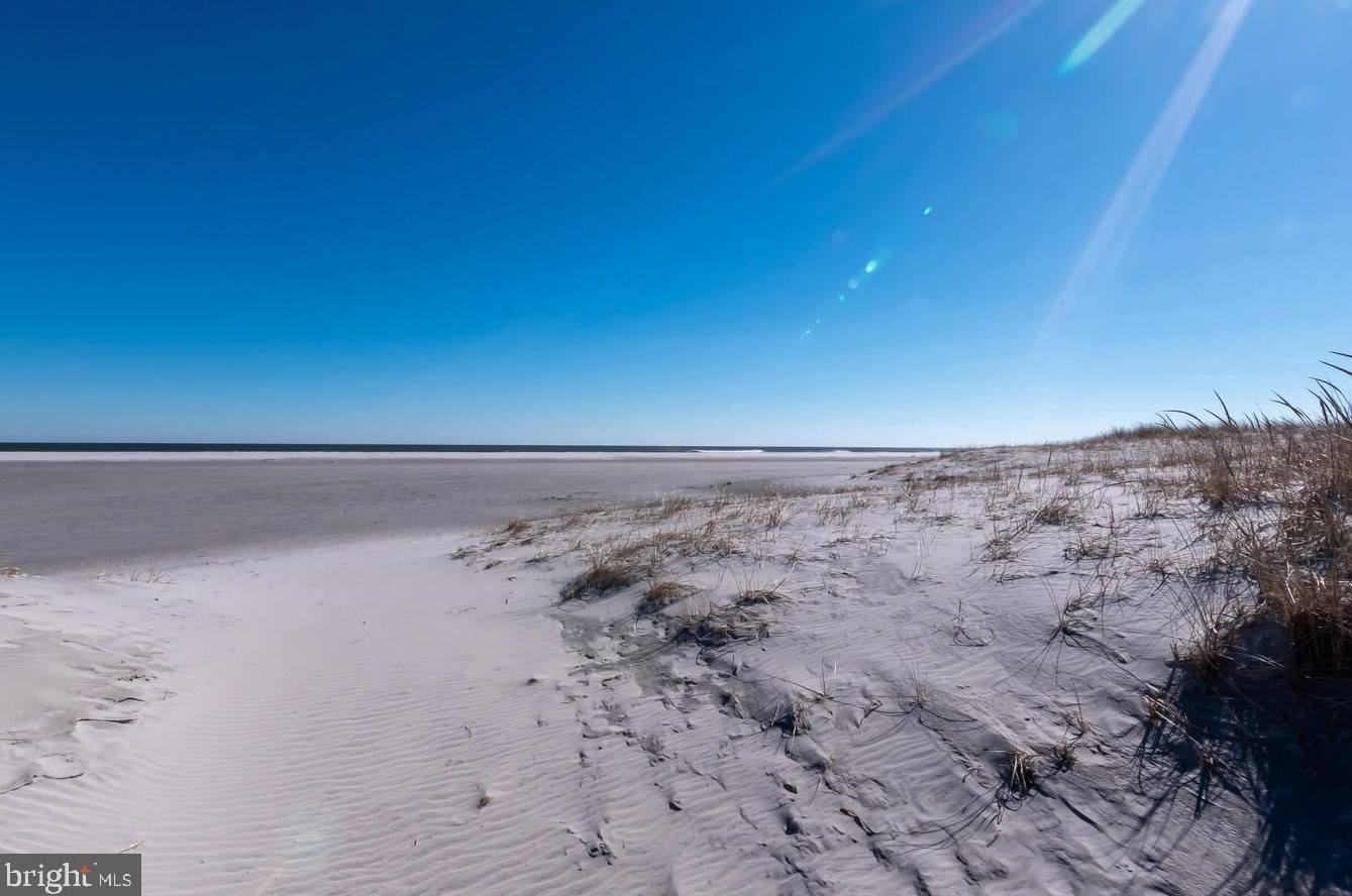 178 39 St, Brigantine City NJ 08203-3302 exterior