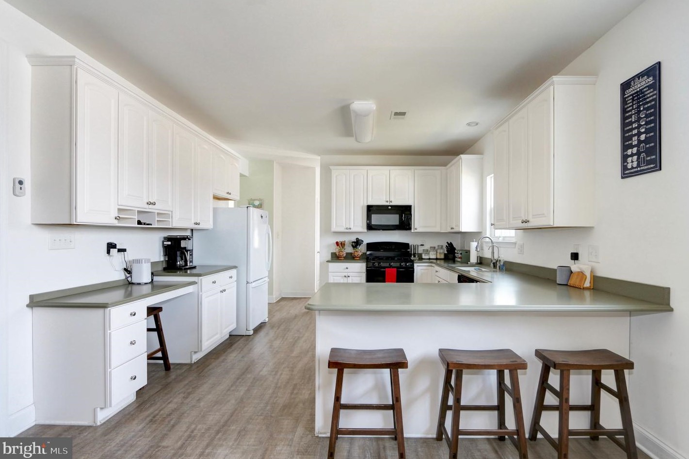 1613 Liverpool Ave, Egg Harbor, NJ 08215