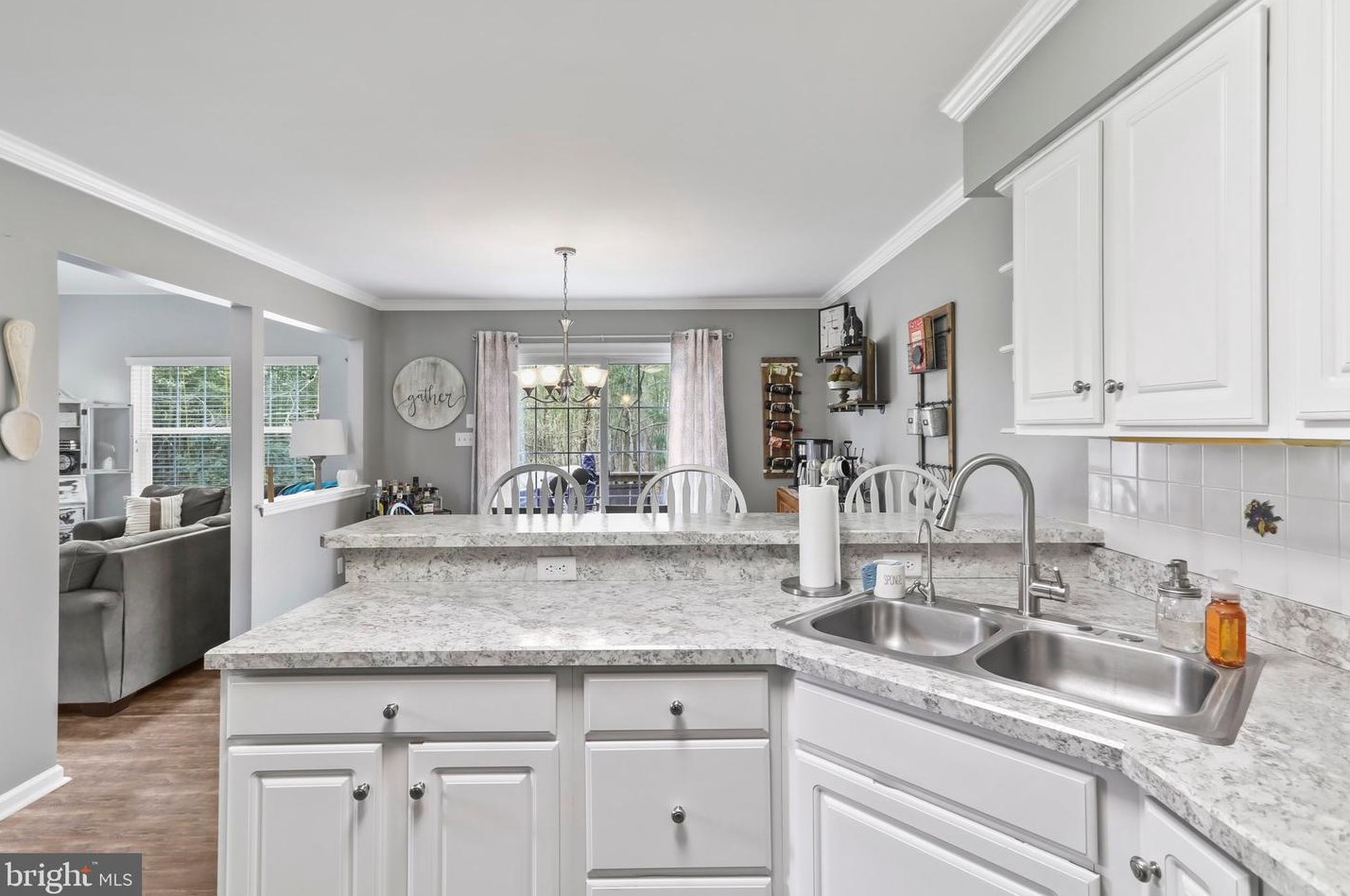 54 Kay Dr, Elm NJ  08037-1203 exterior