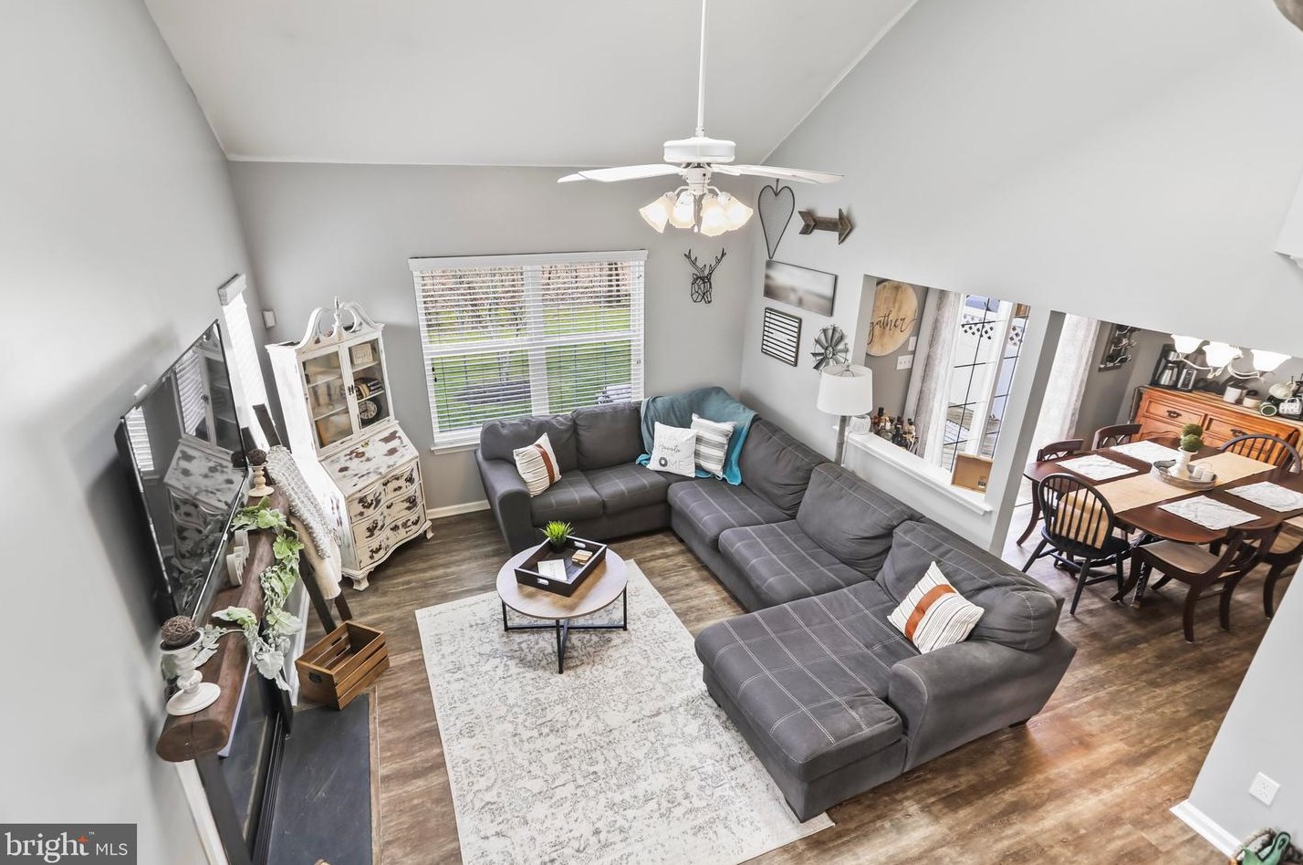 54 Kay Dr, Elm NJ  08037-1203 exterior