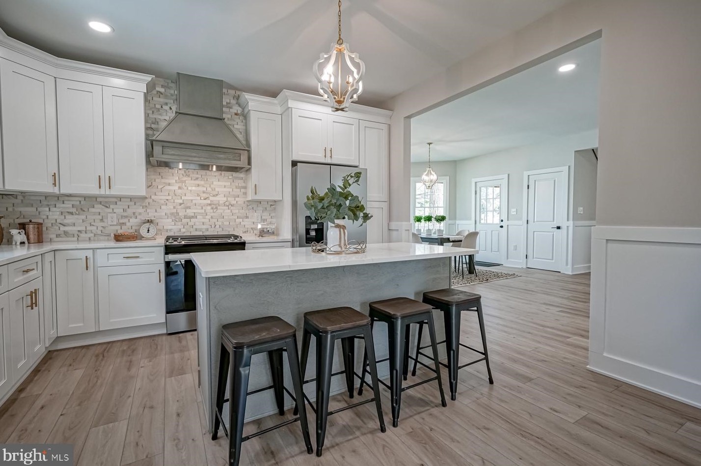 747 Bellevue Ave, Elm NJ 08037-1830 exterior