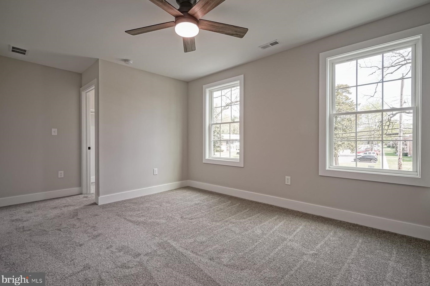 747 Bellevue Ave, Elm NJ 08037-1830 exterior