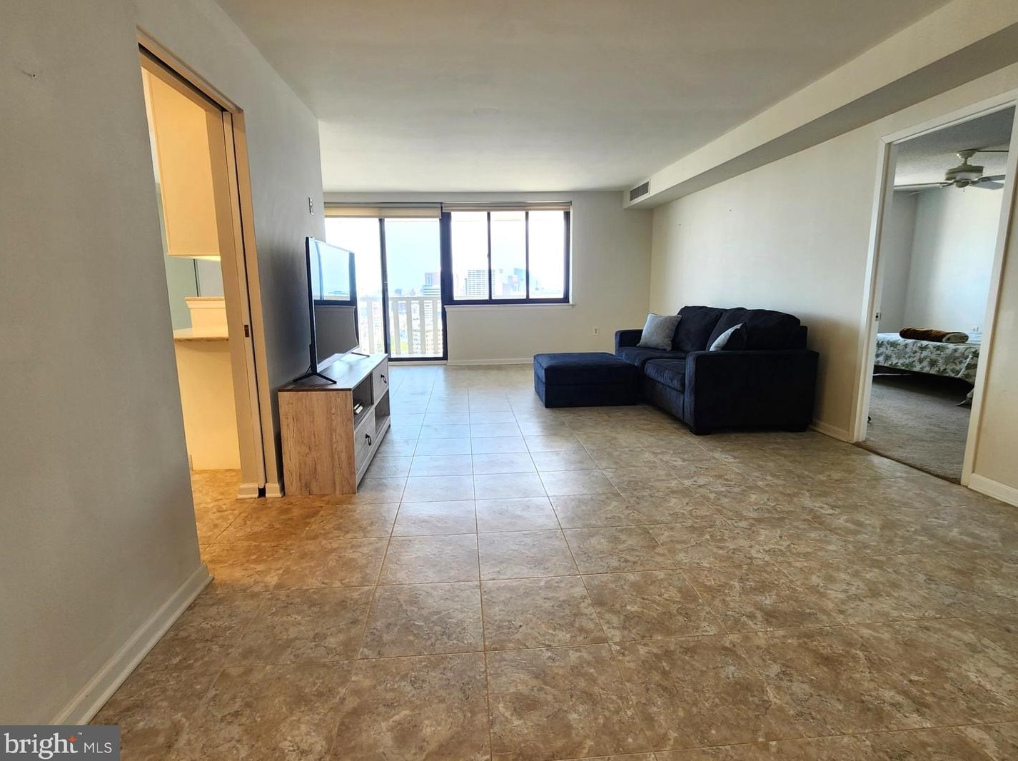 100 S Berkley Square #21d, Atlantic City, NJ 08401