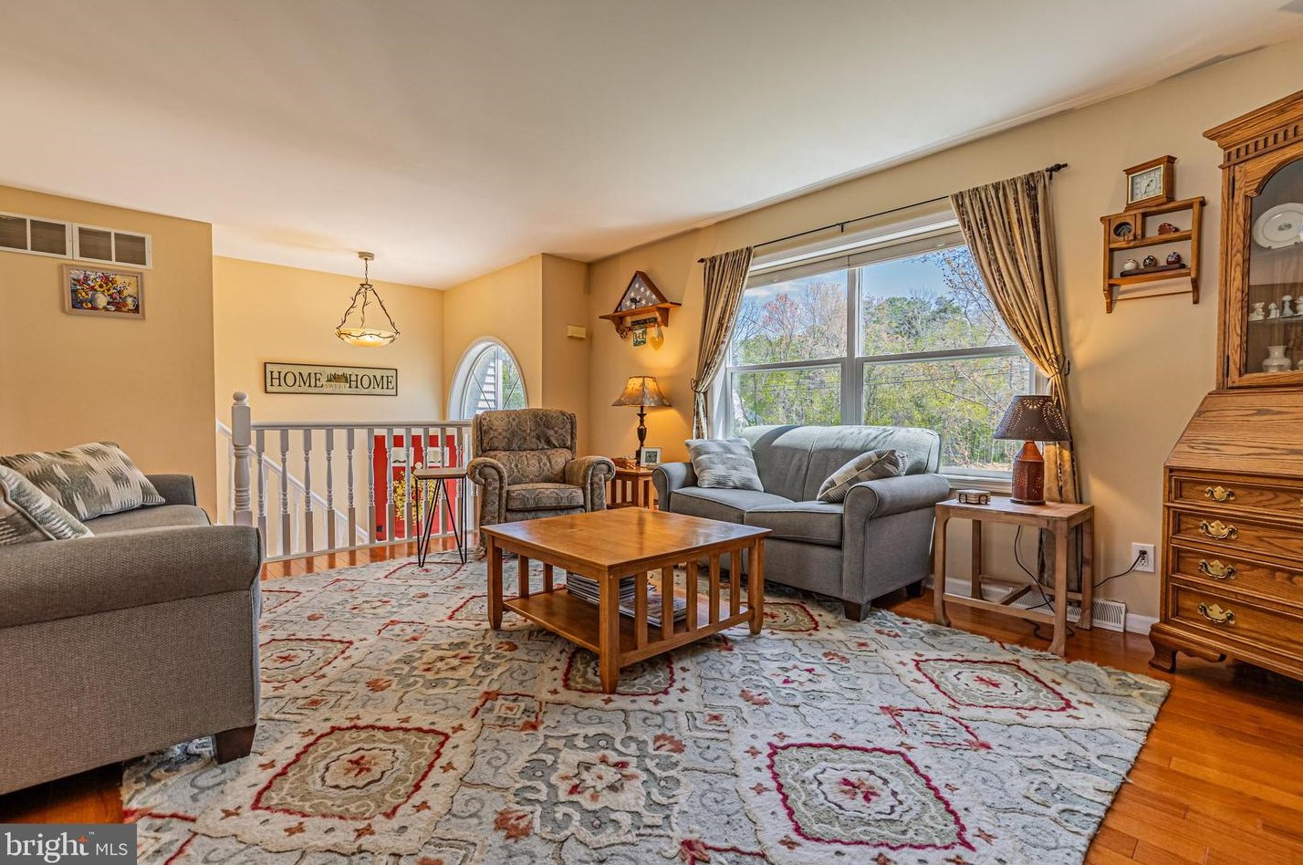 303 Lakeview Dr, Elm, NJ 08037-3508