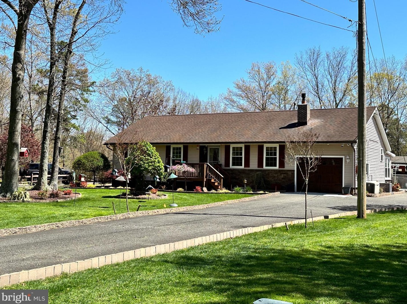 1215 Columbia Rd, Elm, NJ 08037-3736