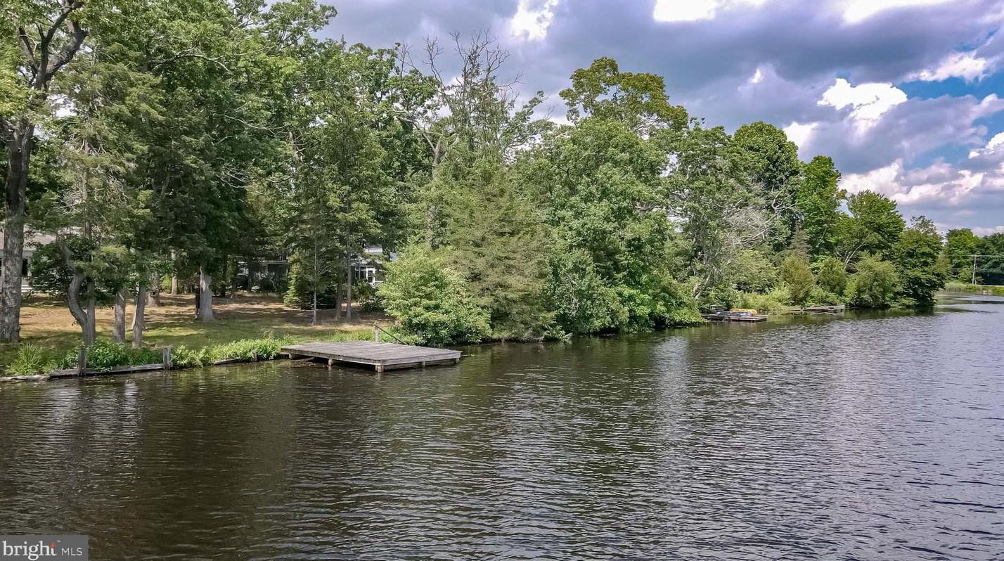 932 Central Ave, Elm NJ  08037-1117 exterior