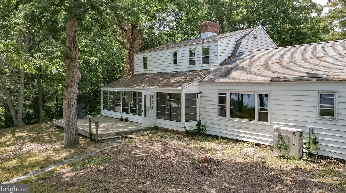 932 Central Ave, Elm NJ  08037-1117 exterior