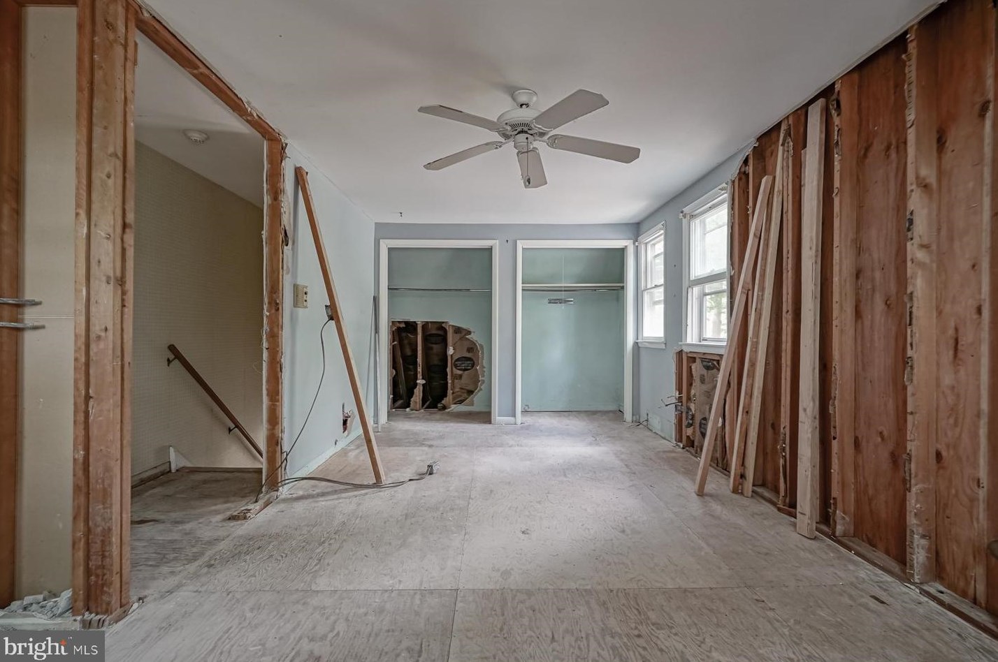 932 Central Ave, Elm NJ  08037-1117 exterior