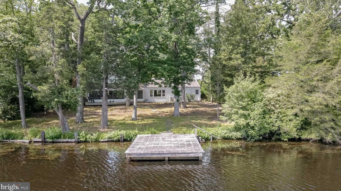 932 Central Ave, Elm NJ  08037-1117 exterior