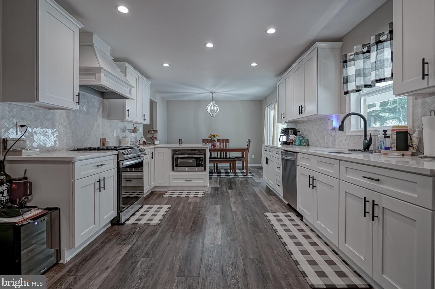 843 Giordano Ln, Elm, NJ 08037