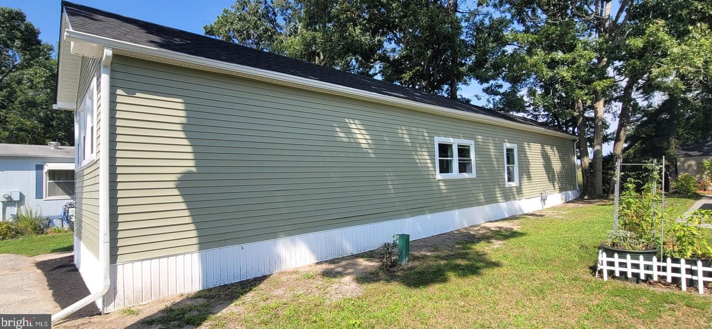 154 Country Ln, Buena, NJ 08310