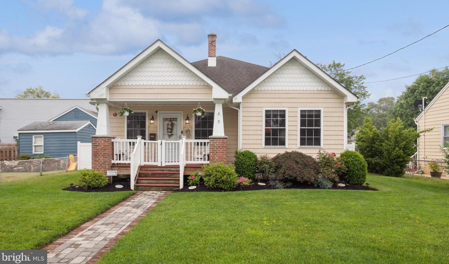 2 Forrest Dr, Northfield, NJ 08225