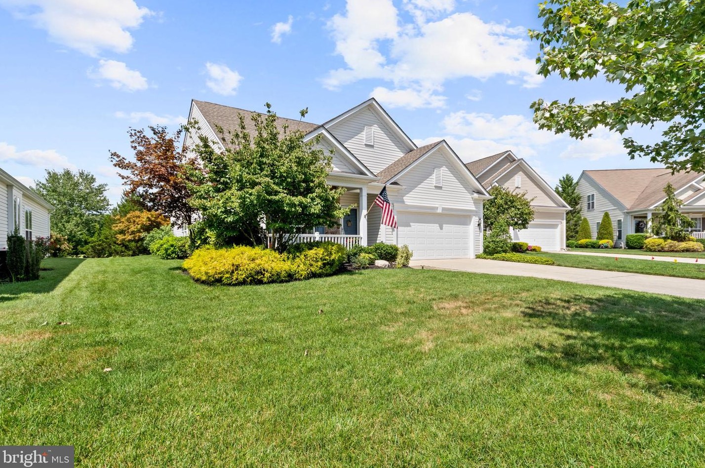 5 Anne Dr, Elm, NJ 08037