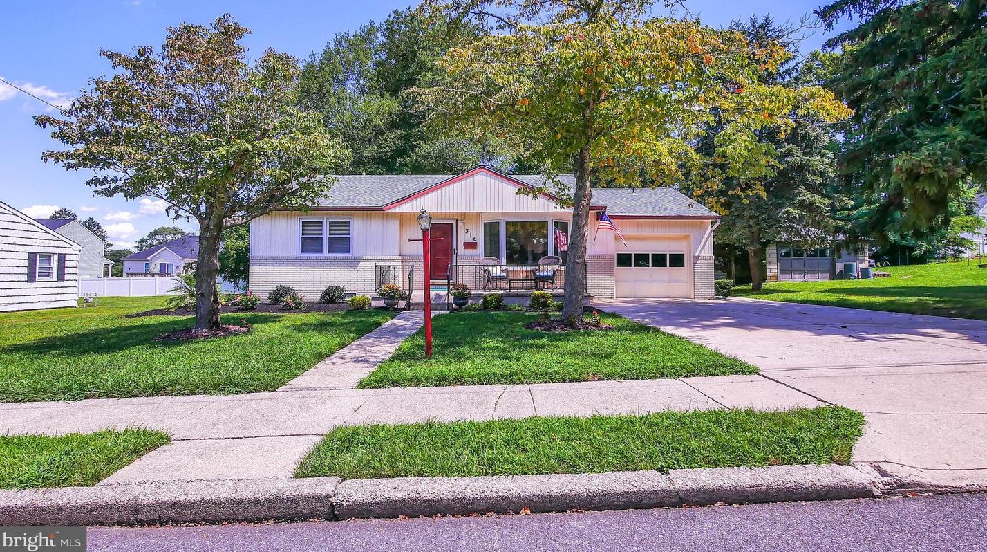 316 W Jefferson Ave, Linwood, NJ 08221