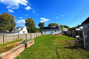 215 Chicago Ave, Egg Harbor City, NJ 08215 - Photo 10