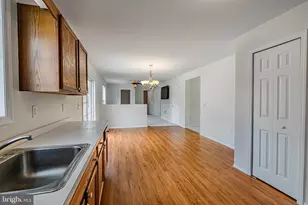 539 Rail Way, Hammonton, NJ 08037 - Photo 6