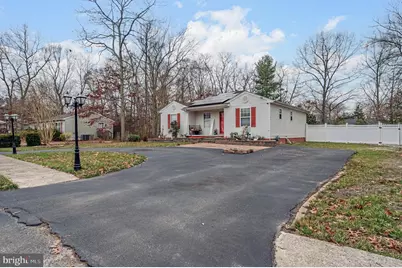 303 Martin L King Avenue, Egg Harbor Township, NJ 08234 - Photo 4