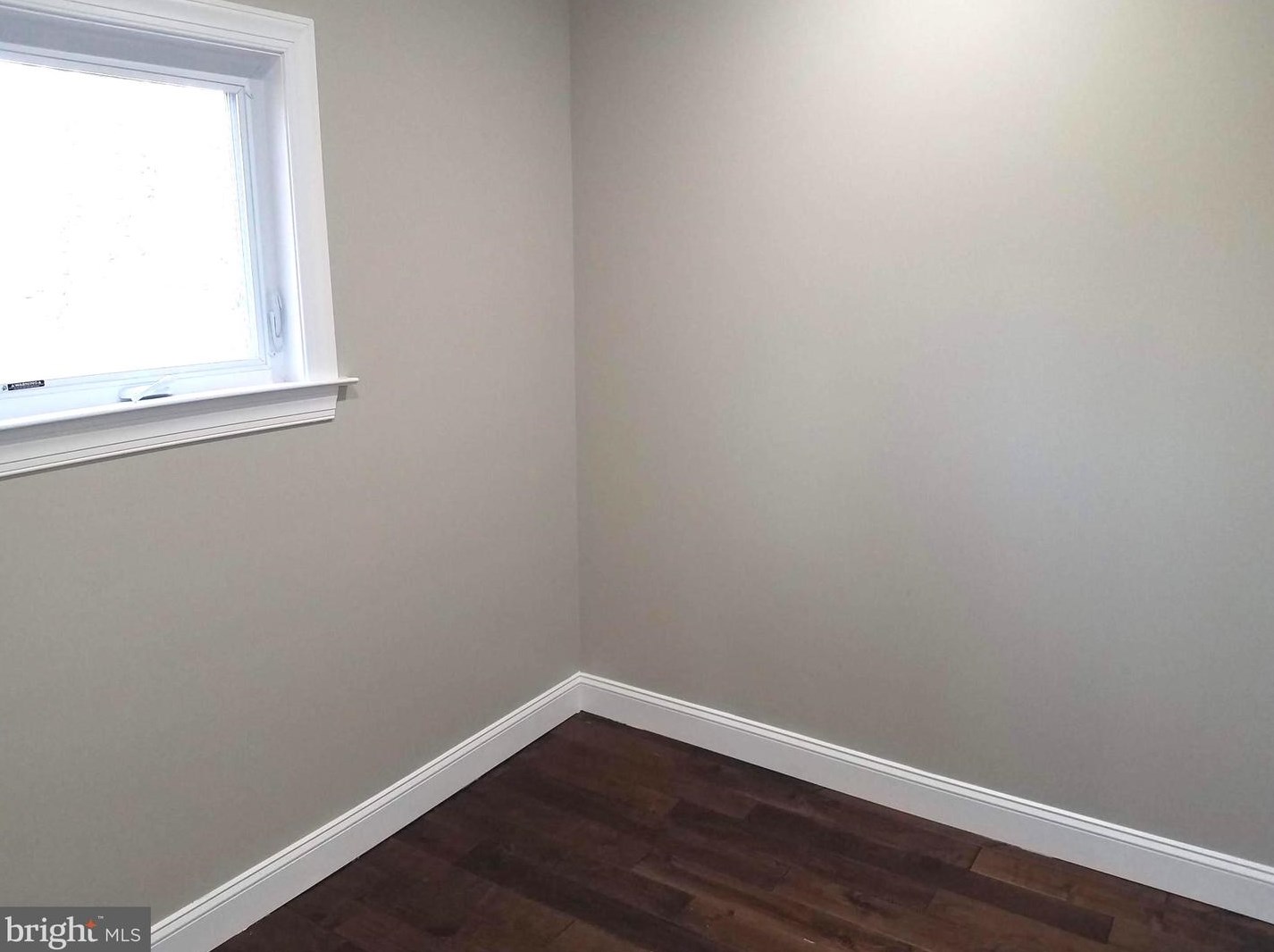 703 Devon Rd, Moorestown NJ 08057-1644 exterior