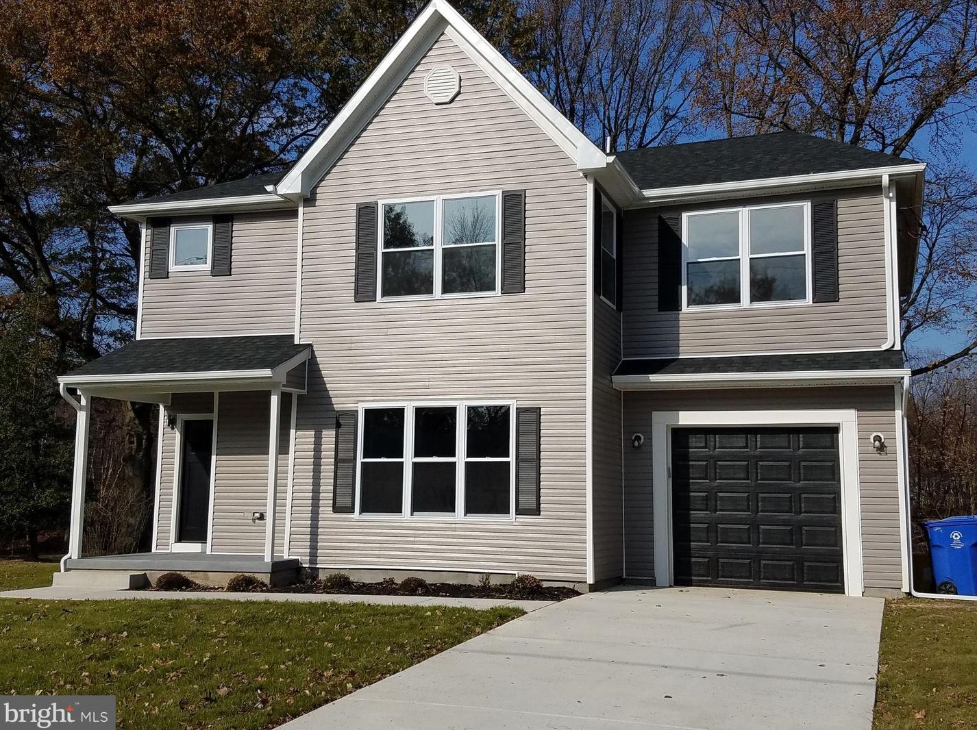 703 Devon Rd, Moorestown NJ 08057-1644 exterior