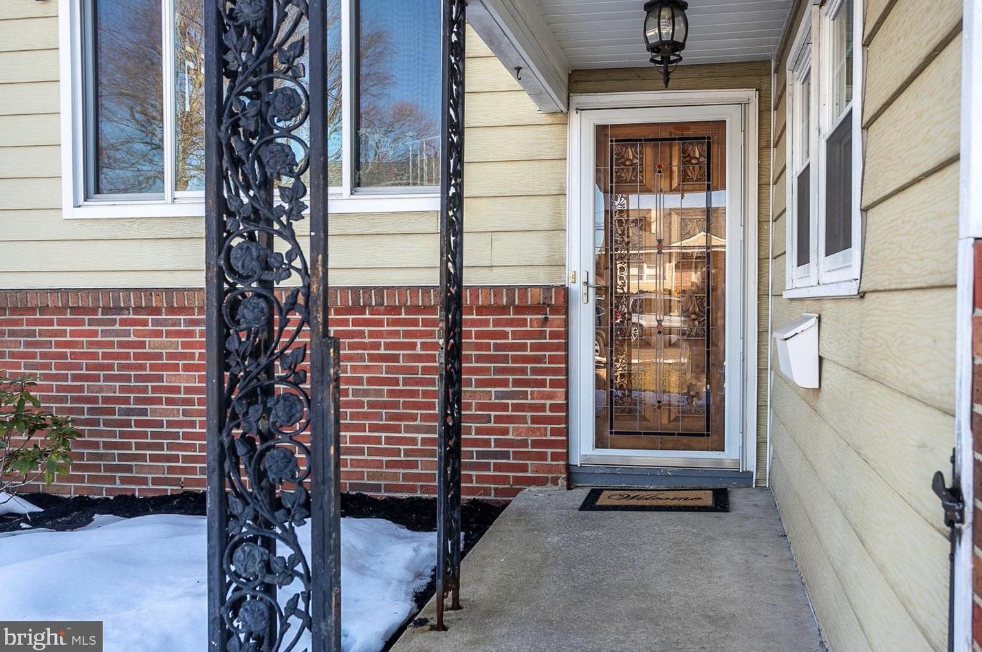 293 Cherry Ln, Chesterfield, NJ 08505-2705